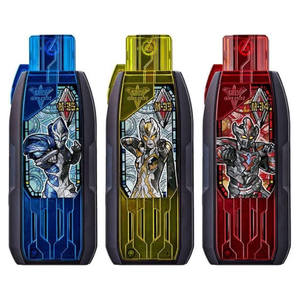 Amazon.co.jp: バンダイ(BANDAI) ウルトラマントリガー DXガッツ